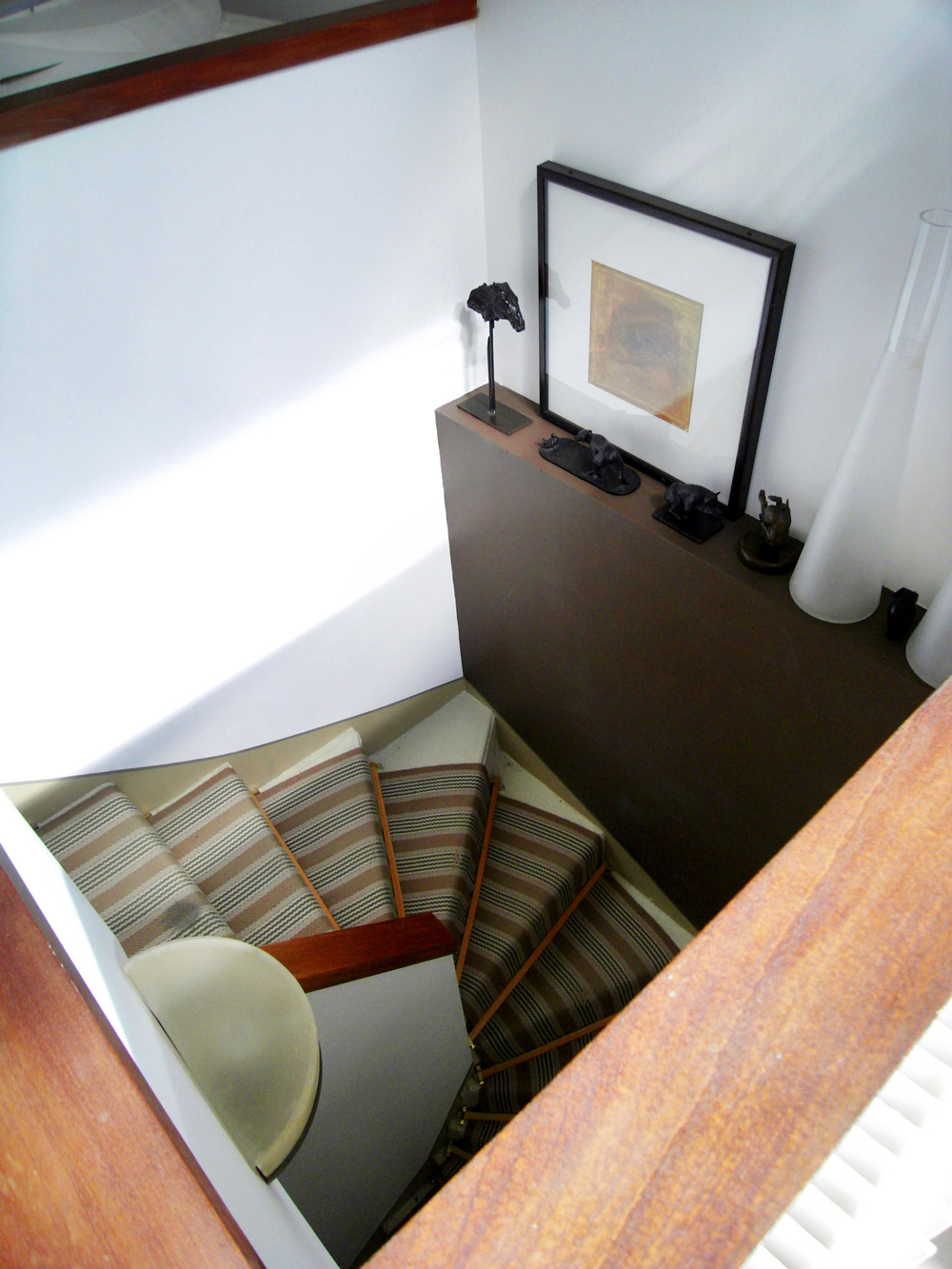 décoration-tapisserie-escalier-loft-duplex-paris